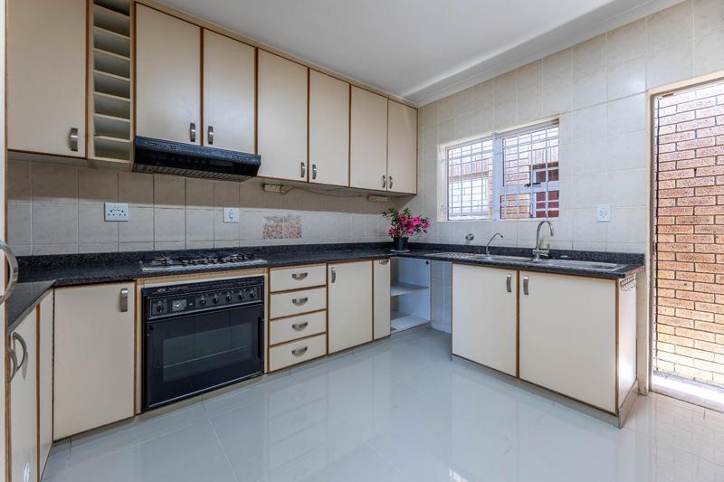 6 Bedroom Property for Sale in Melkbosstrand Western Cape